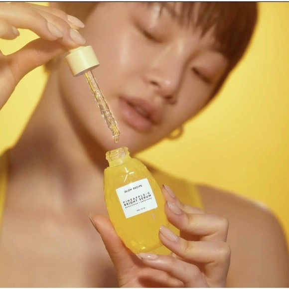 GLOW RECIPE Pineapple Bright C Serum Mini Travel Size Dark Spots Uneven SkinTone - Picture 6 of 12